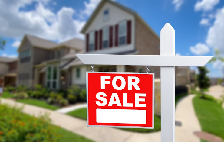 Should You Invest in Residential or Commercial Real Estate? 