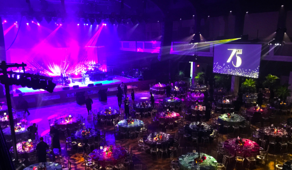 Screen Glow or Candlelight? Designing Healthier Digital Evenings in 2025